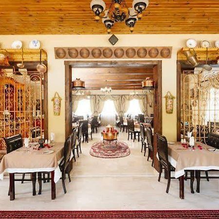 Almond Holiday Village & Hotel Karavas  外观 照片